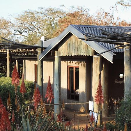 Hilton Bush Lodge & Function Venue Exterior photo
